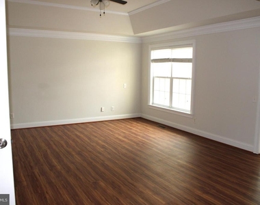 43555 White Cap Terrace - Photo Thumbnail 17