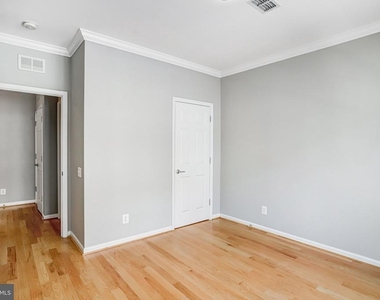 20638 Sibbald Square - Photo Thumbnail 28