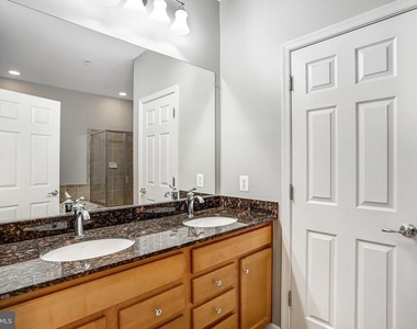 20638 Sibbald Square - Photo Thumbnail 21