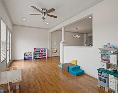 41719 Cynthia Terrace - Photo Thumbnail 6