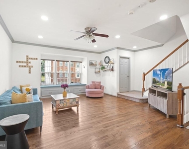 41719 Cynthia Terrace - Photo Thumbnail 8