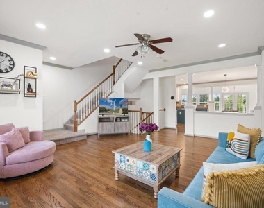 41719 Cynthia Terrace - Photo Thumbnail 9