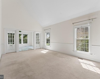 25634 Creek Run Terrace - Photo Thumbnail 11