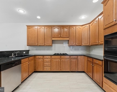 25634 Creek Run Terrace - Photo Thumbnail 19
