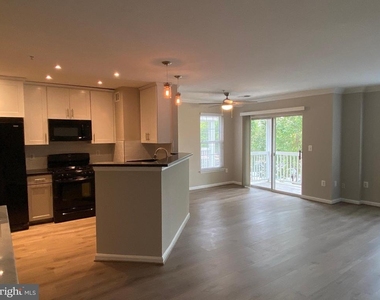12834 Fair Briar Lane - Photo Thumbnail 4