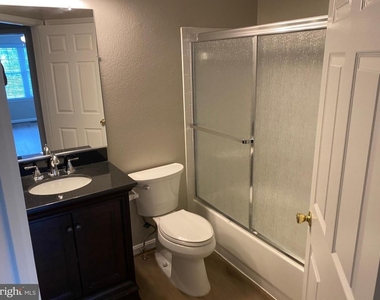 12834 Fair Briar Lane - Photo Thumbnail 20