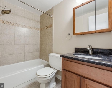 10065 Chestnut Wood Lane - Photo Thumbnail 20