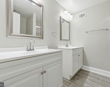 10065 Chestnut Wood Lane - Photo Thumbnail 15
