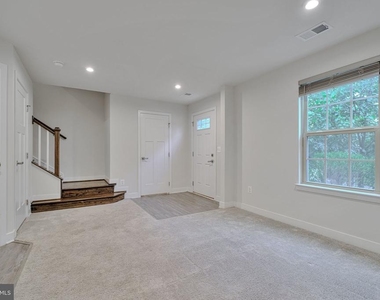 7849 Francis Dickens Lane - Photo Thumbnail 5