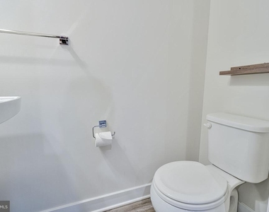 7849 Francis Dickens Lane - Photo Thumbnail 14