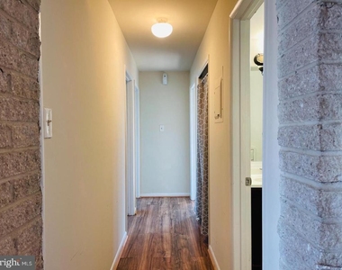 4360 Ivymount Court - Photo Thumbnail 9
