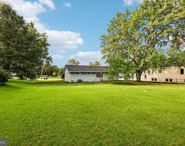 7200 Vellex Lane - Photo Thumbnail 44