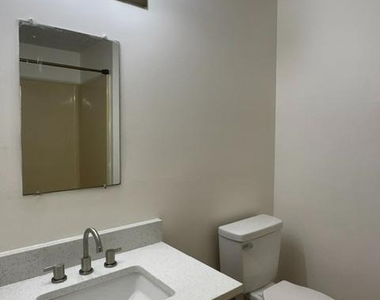 13238 Custom House Court - Photo Thumbnail 64