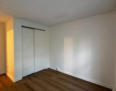 13238 Custom House Court - Photo Thumbnail 47