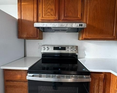 13238 Custom House Court - Photo Thumbnail 23