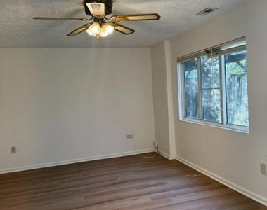 13238 Custom House Court - Photo Thumbnail 84