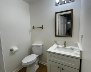 13238 Custom House Court - Photo Thumbnail 8
