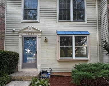 13238 Custom House Court - Photo Thumbnail 3