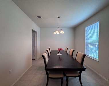 11905 Reindeer Dr - Photo Thumbnail 1