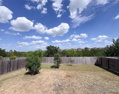 11905 Reindeer Dr - Photo Thumbnail 17