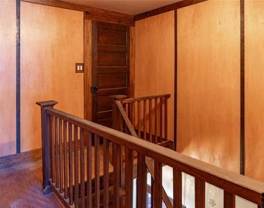115 N Lockhart St - Photo Thumbnail 18