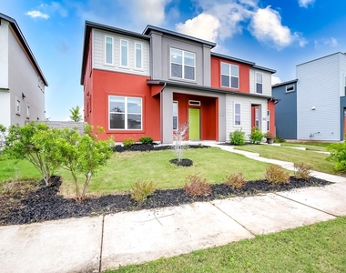 5405 Charles Merle Dr - Photo Thumbnail 2