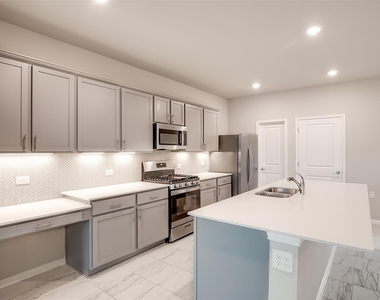 5405 Charles Merle Dr - Photo Thumbnail 6