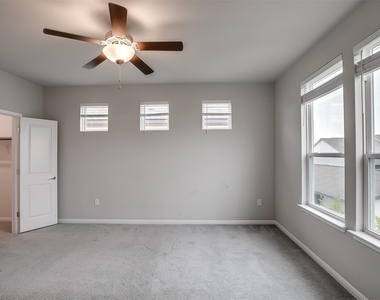 5405 Charles Merle Dr - Photo Thumbnail 16