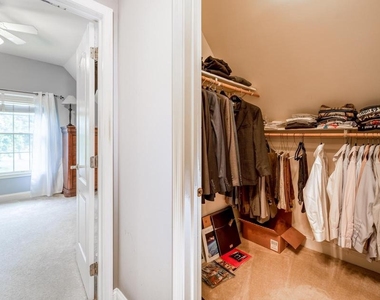 1115 Amanda Drive - Photo Thumbnail 31