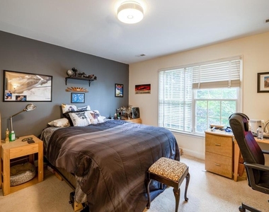 1115 Amanda Drive - Photo Thumbnail 35