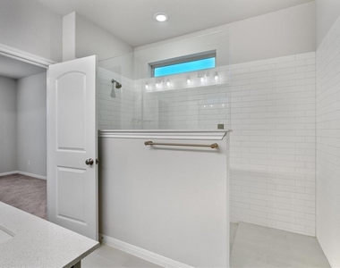 127 Wrangell Way - Photo Thumbnail 14