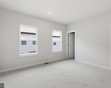2118 Acadia Road - Photo Thumbnail 20