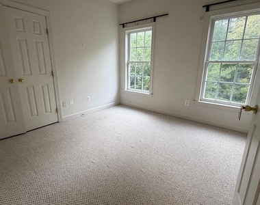 12525 Cerromar Place - Photo Thumbnail 27