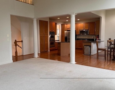 12525 Cerromar Place - Photo Thumbnail 23