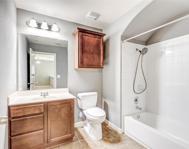 1620 Bryant Dr - Photo Thumbnail 26