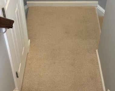 113 Gretchen Court - Photo Thumbnail 14