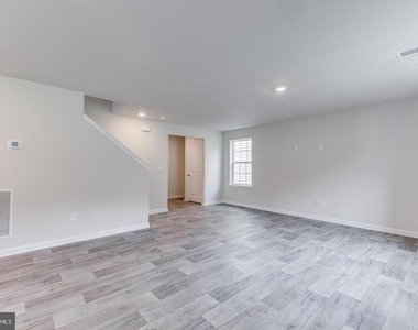 117 Grasmere Street - Photo Thumbnail 4
