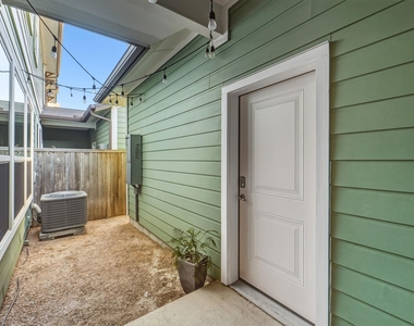 3919 Vaughan St - Photo Thumbnail 24