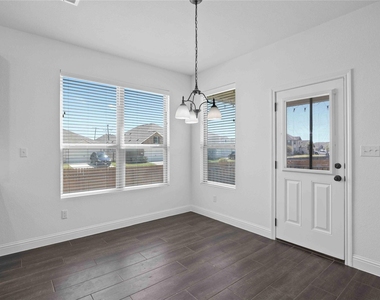 1001 Otello Way - Photo Thumbnail 12