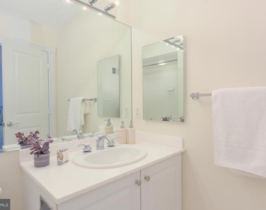 720 Potomac Street - Photo Thumbnail 35
