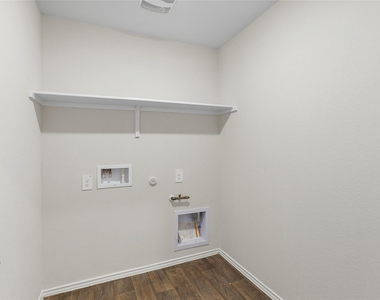 133 Frogmore Loop - Photo Thumbnail 17