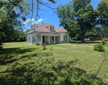 1319 Grace St - Photo Thumbnail 3