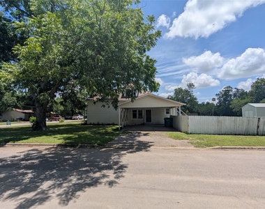 1319 Grace St - Photo Thumbnail 5
