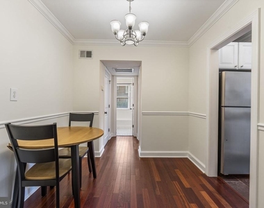 718 S Washington Street - Photo Thumbnail 6