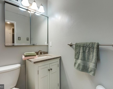 1200 Nash Street - Photo Thumbnail 20