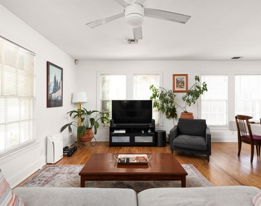 5405 Sunshine Dr - Photo Thumbnail 3