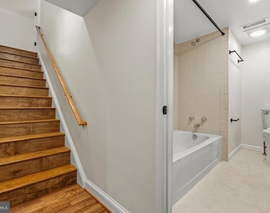 1801 S Glebe Road - Photo Thumbnail 22