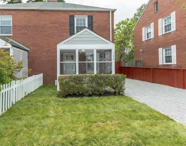 308 S Veitch Street - Photo Thumbnail 1