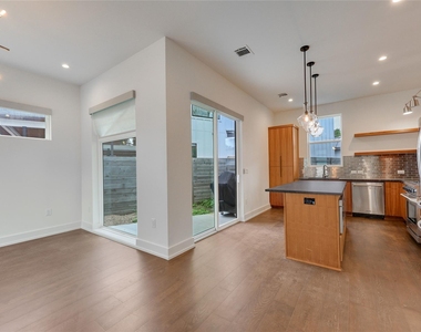 108 Tillery St - Photo Thumbnail 8