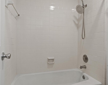 9226 Jollyville Rd - Photo Thumbnail 16
